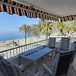 Junto Al Mar * לה הרדורה